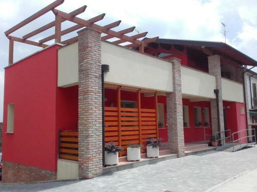 Hostal La Via Del Volano