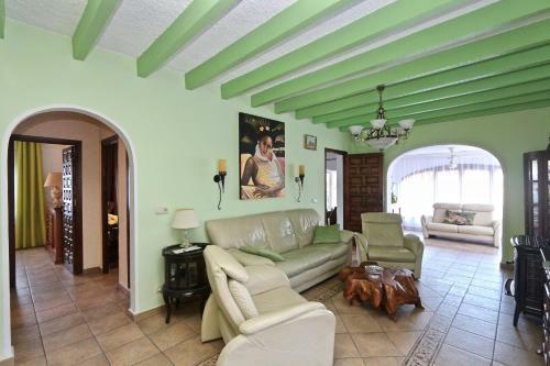Villa In Maryvilla