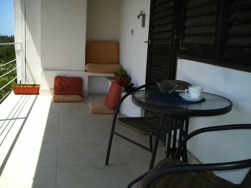 Hostal Art Apartment