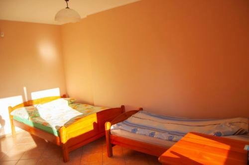Lodge Jantar Pokoje I Domki U Reni