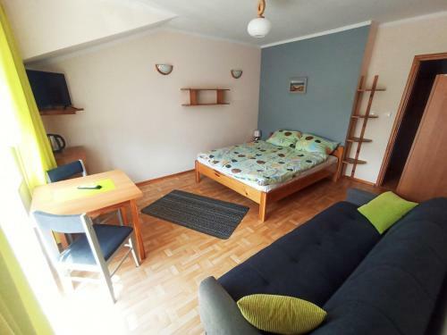 Domki I Pokoje "na Szlaku"