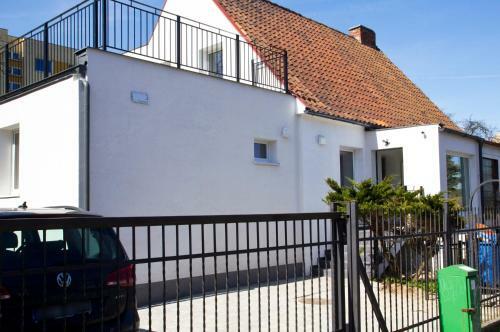 Zen House No. 1