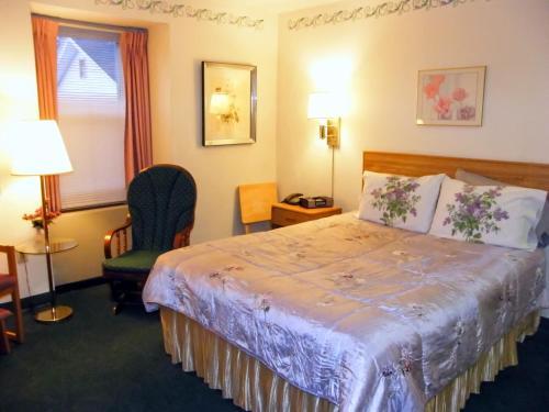 Posada Westborough Inn