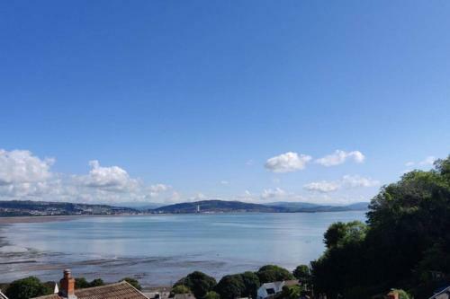 Mumbles Fishermans Cottage With Sea Views