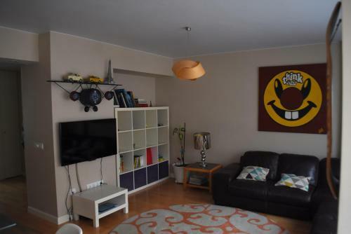 Apartamento Pisazo Reformado En El Centro Con Garaje Privado