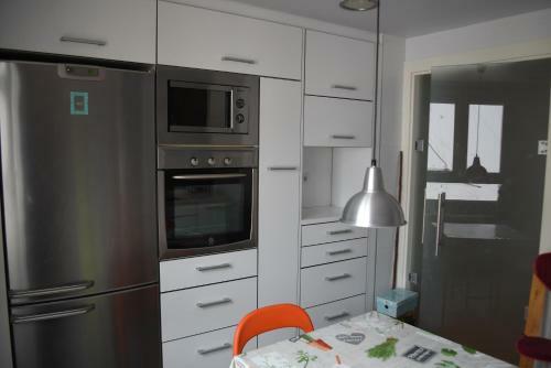 Apartamento Pisazo Reformado En El Centro Con Garaje Privado