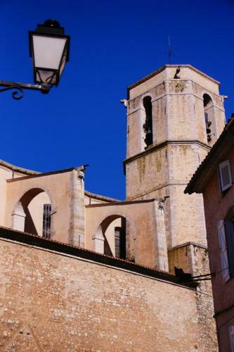 Bed & Breakfast Villa De Lorgues