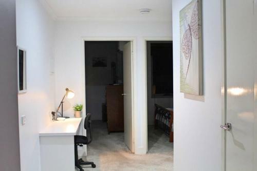 Apartamento Executively Styled 2 Bed, 2 Bath, Perfect Location