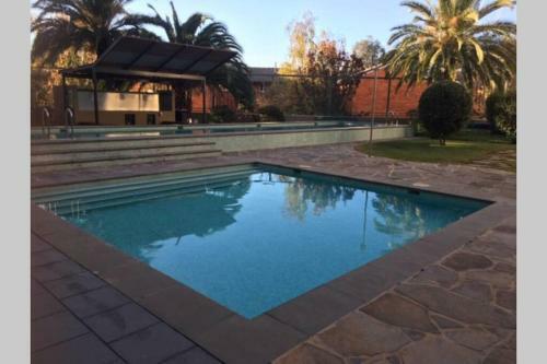Apartamento Executively Styled 2 Bed, 2 Bath, Perfect Location