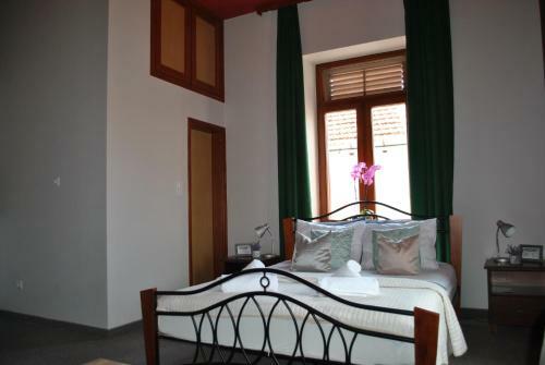 Hostal Vienna Story Guesthouse