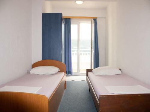 Apartments Josip