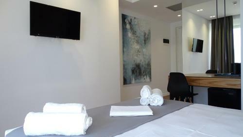 Valmar Hotel