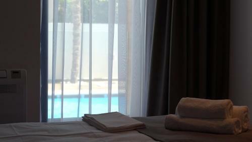 Valmar Hotel