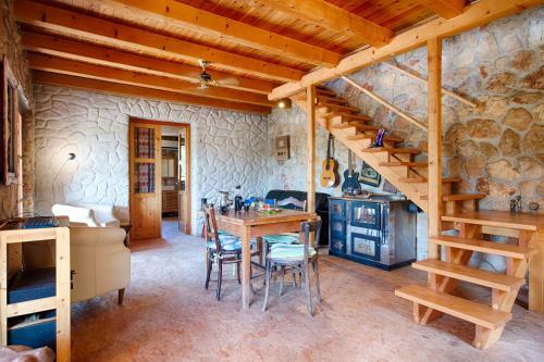 Villa Olive Grove House