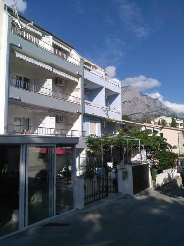 Beautiful View And Apartment For Family