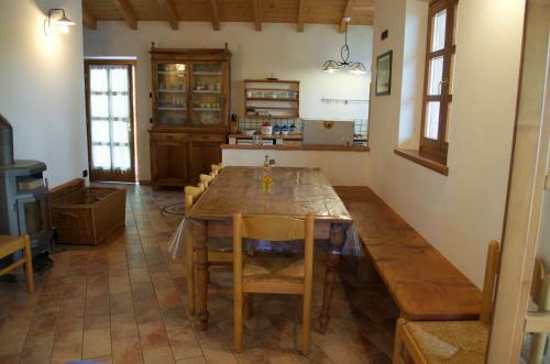 C� Nora - Baita Monte Velo A Quota 1.000 Mt.