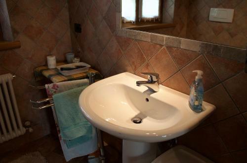 C� Nora - Baita Monte Velo A Quota 1.000 Mt.