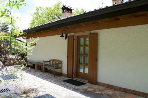 C� Nora - Baita Monte Velo A Quota 1.000 Mt.