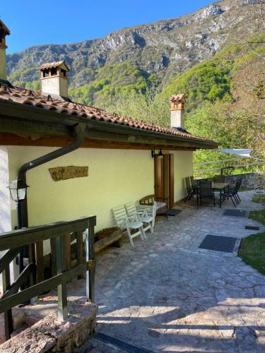 C� Nora - Baita Monte Velo A Quota 1.000 Mt.