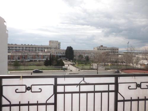 Geniko Apartments