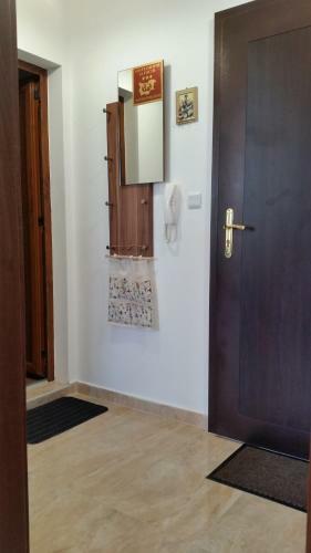 Geniko Apartments