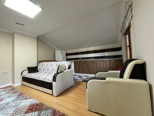 Uzung�l �zkan Apart