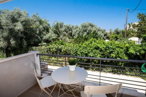 La Strada Apartment