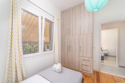 Dione Apartment