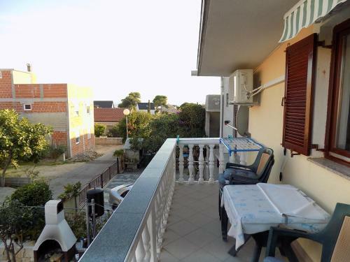 Maleti? Apartman Vir