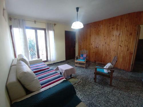 Casa Independiente Con Cochera