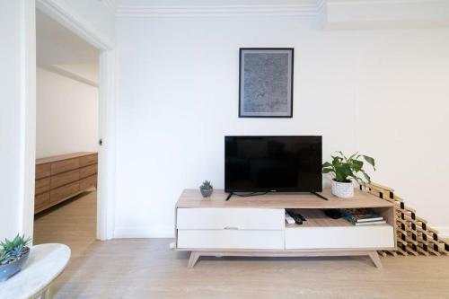 Cosmopolitan Apartment, Crows Nest