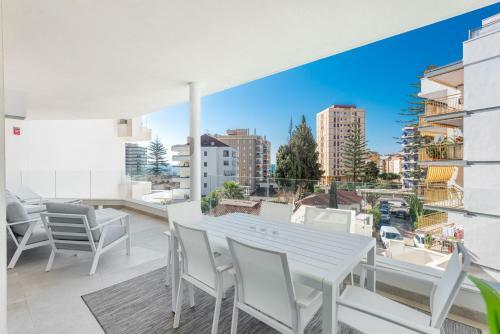 Bluewave Apartment