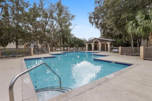 Villa 197 Colonnade Club