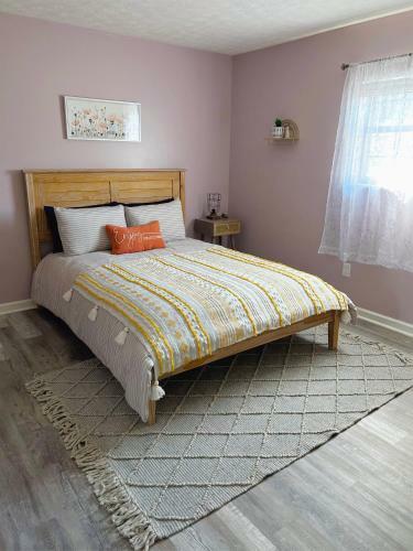 New Cozy Cottage 4 Mins Away From Douglas Lake