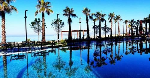 Apartamento Lovely 2-bedroom Flat *free Parking*pool*beach