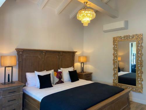 Chloe Boutique Hotel