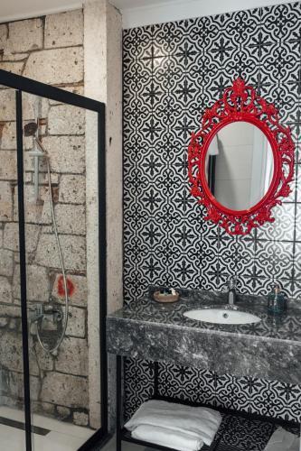 Chloe Boutique Hotel