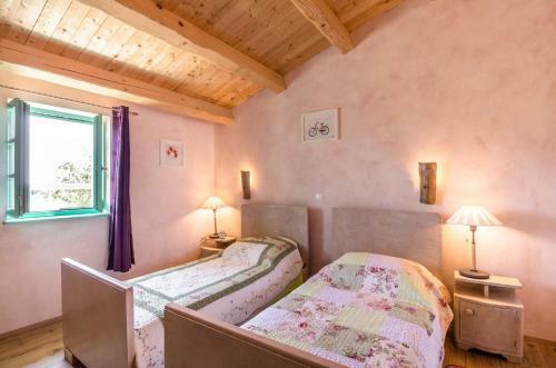 House Ulika - Freshly Renovated, Unique Rural Style