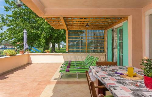 House Ulika - Freshly Renovated, Unique Rural Style