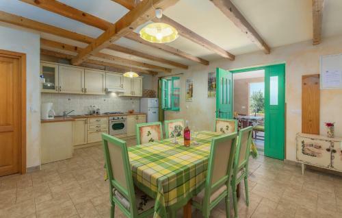 House Ulika - Freshly Renovated, Unique Rural Style