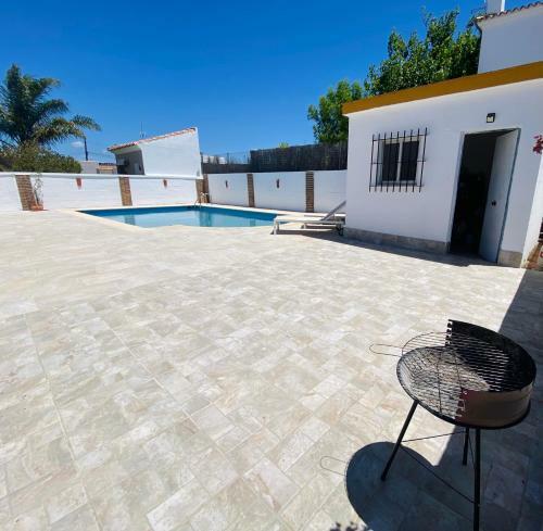 Agradable Chalet Con Piscina