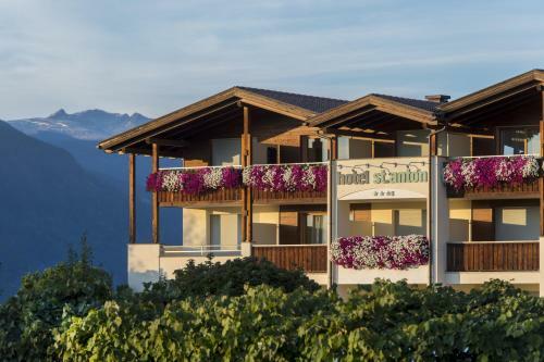 Hotel St. Anton