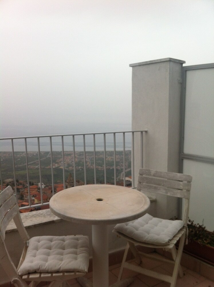 Hostal La Tela Di Penelope