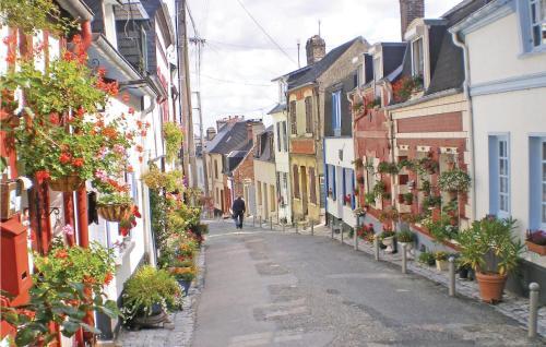 Holiday Home Regniere Ecluse Rue Du Campigneuls