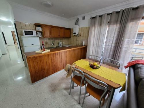 Coral 2 - 3 Bedroom Apartment In Los Abrigos