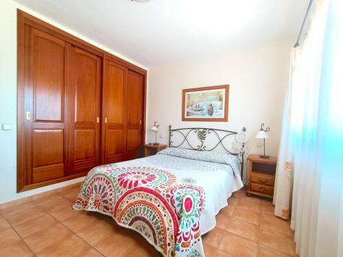 Wonderful Villa With Pool 150 Mt From The Sea