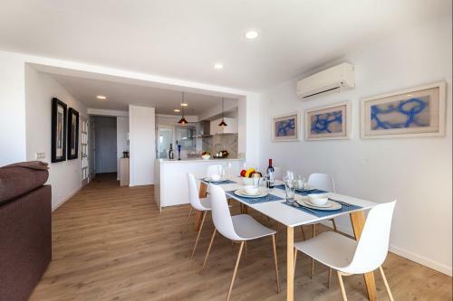 Apartment On The Seafront Faroles 1
