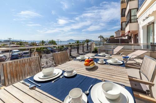 Apartment On The Seafront Faroles 1
