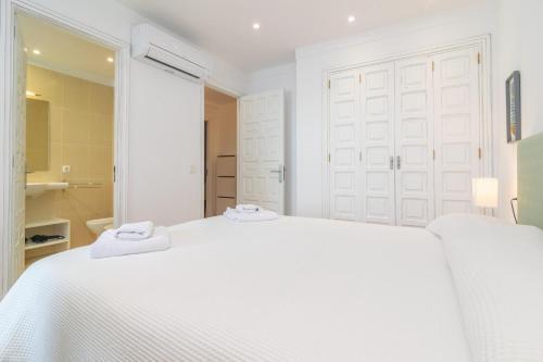 Apartamento Ed Bellveure 2 C -duplex-