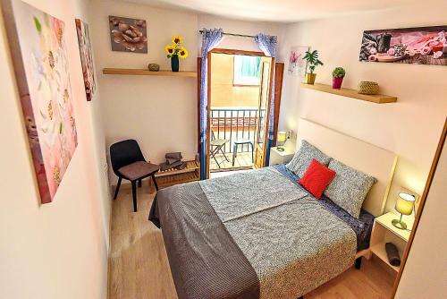 Plaza Herrer�a Central Apartments With Balconies